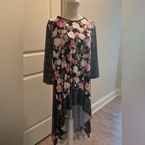 Nuggles Size XL High-Low Ladies Top Blouse Tunic